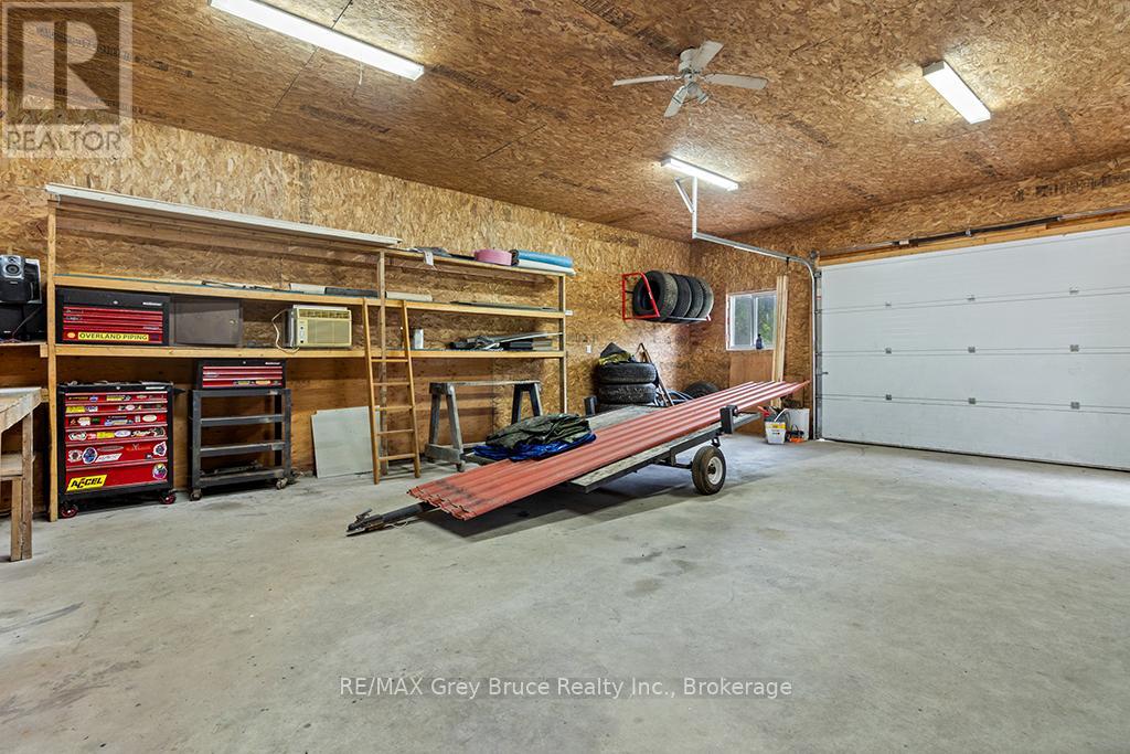 335 Pike Bay Road, Northern Bruce Peninsula, Ontario  N0H 1X0 - Photo 34 - X13472066