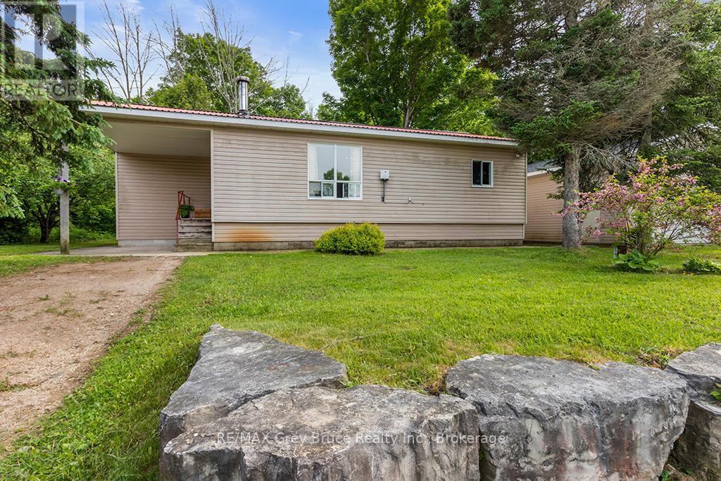 335 Pike Bay Road, Northern Bruce Peninsula, Ontario  N0H 1X0 - Photo 4 - X13472066