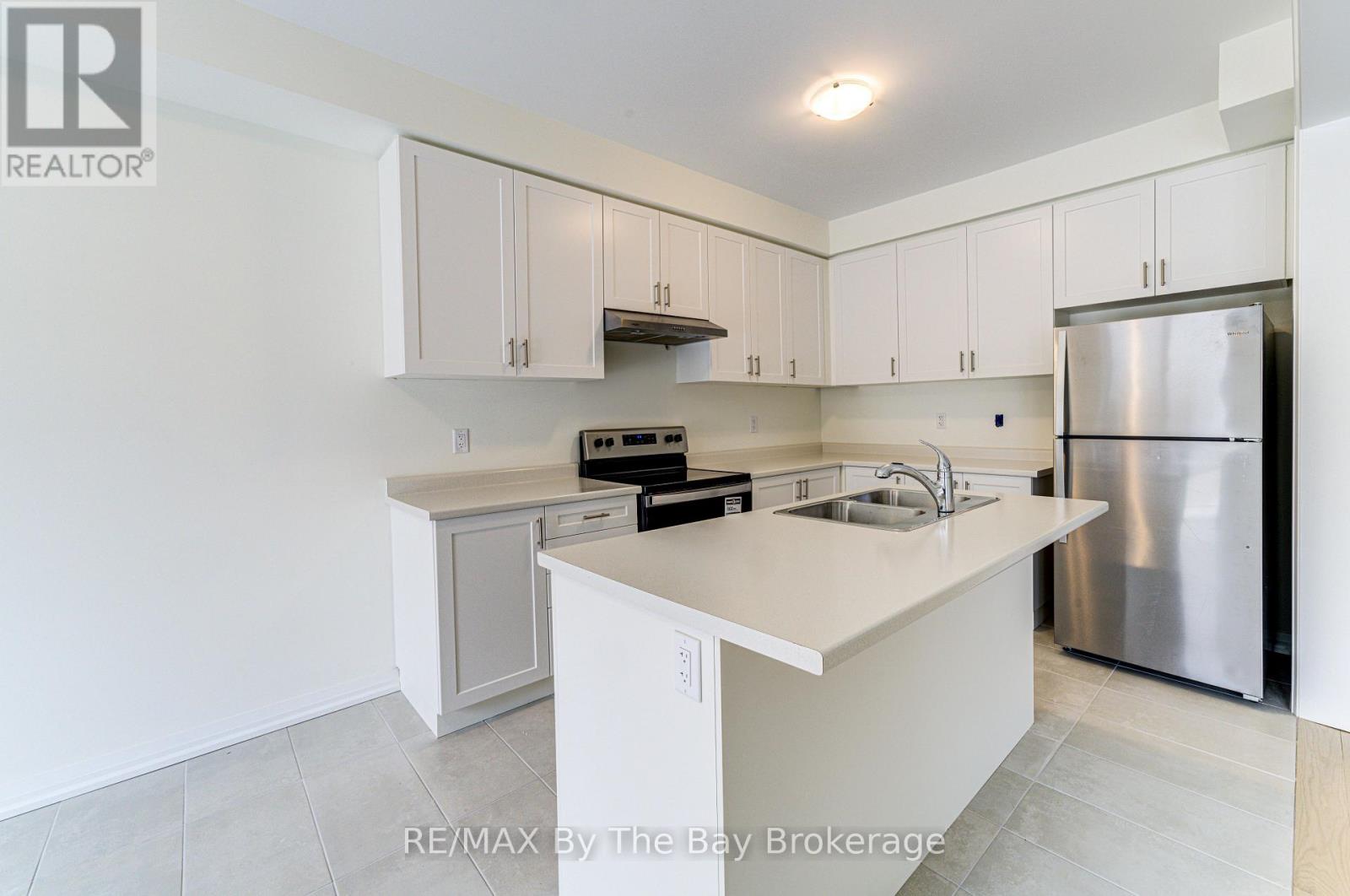 73 Federica Crescent, Wasaga Beach, Ontario  L9Z 0N5 - Photo 12 - S13472218