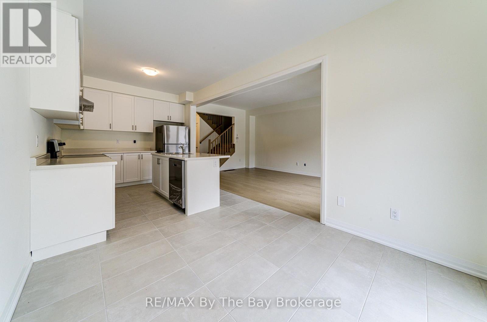 73 Federica Crescent, Wasaga Beach, Ontario  L9Z 0N5 - Photo 20 - S13472218