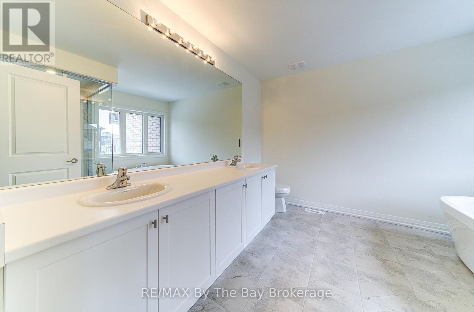 73 Federica Crescent, Wasaga Beach, Ontario  L9Z 0N5 - Photo 25 - S13472218