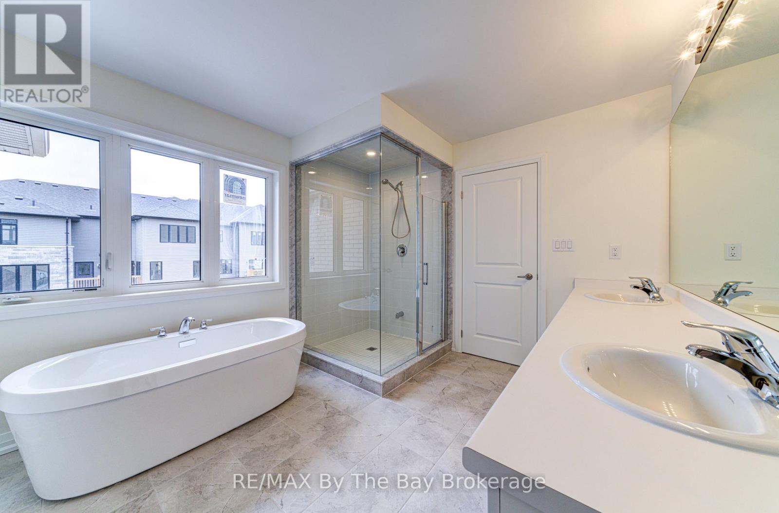 73 Federica Crescent, Wasaga Beach, Ontario  L9Z 0N5 - Photo 26 - S13472218