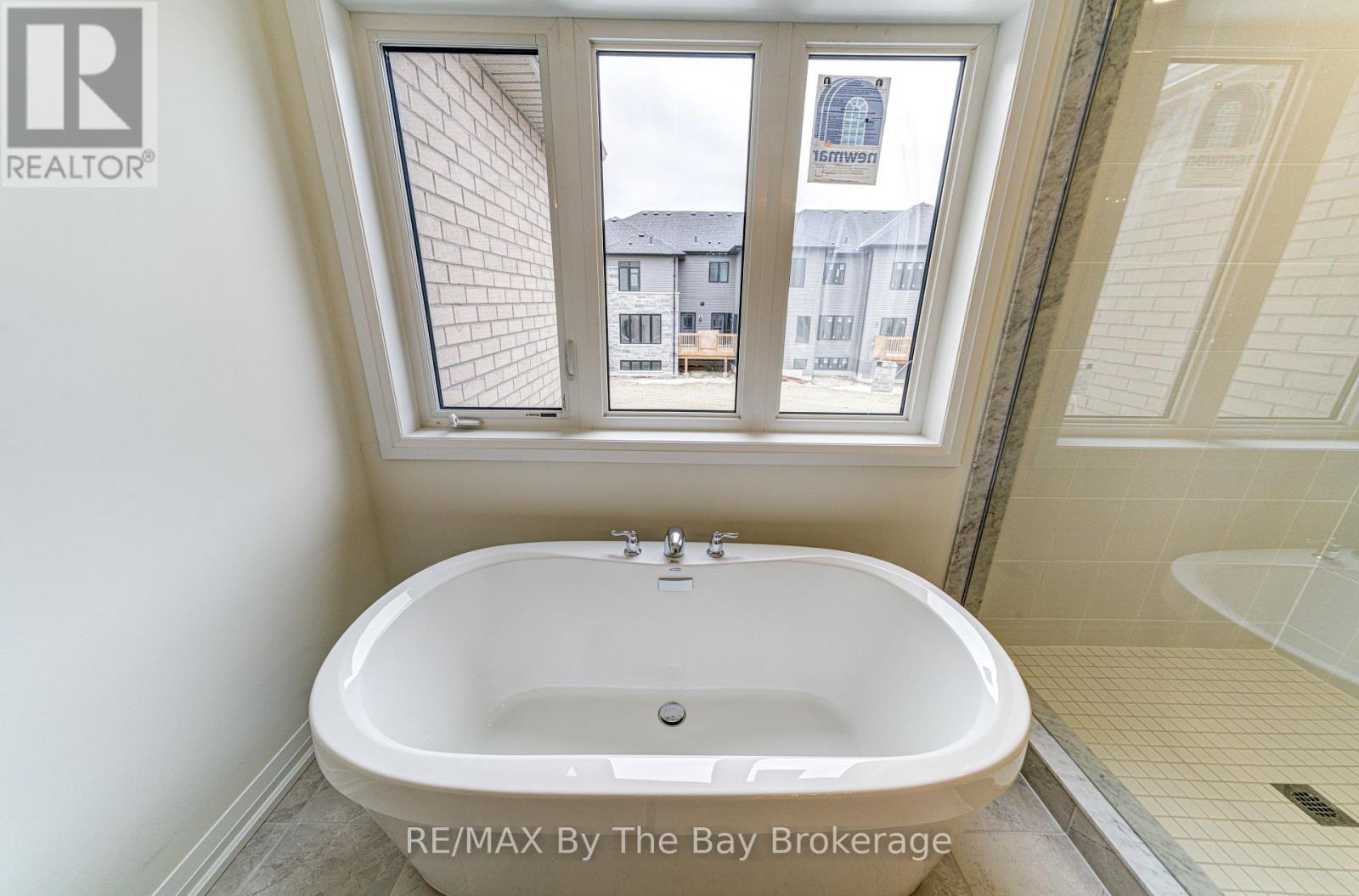 73 Federica Crescent, Wasaga Beach, Ontario  L9Z 0N5 - Photo 29 - S13472218