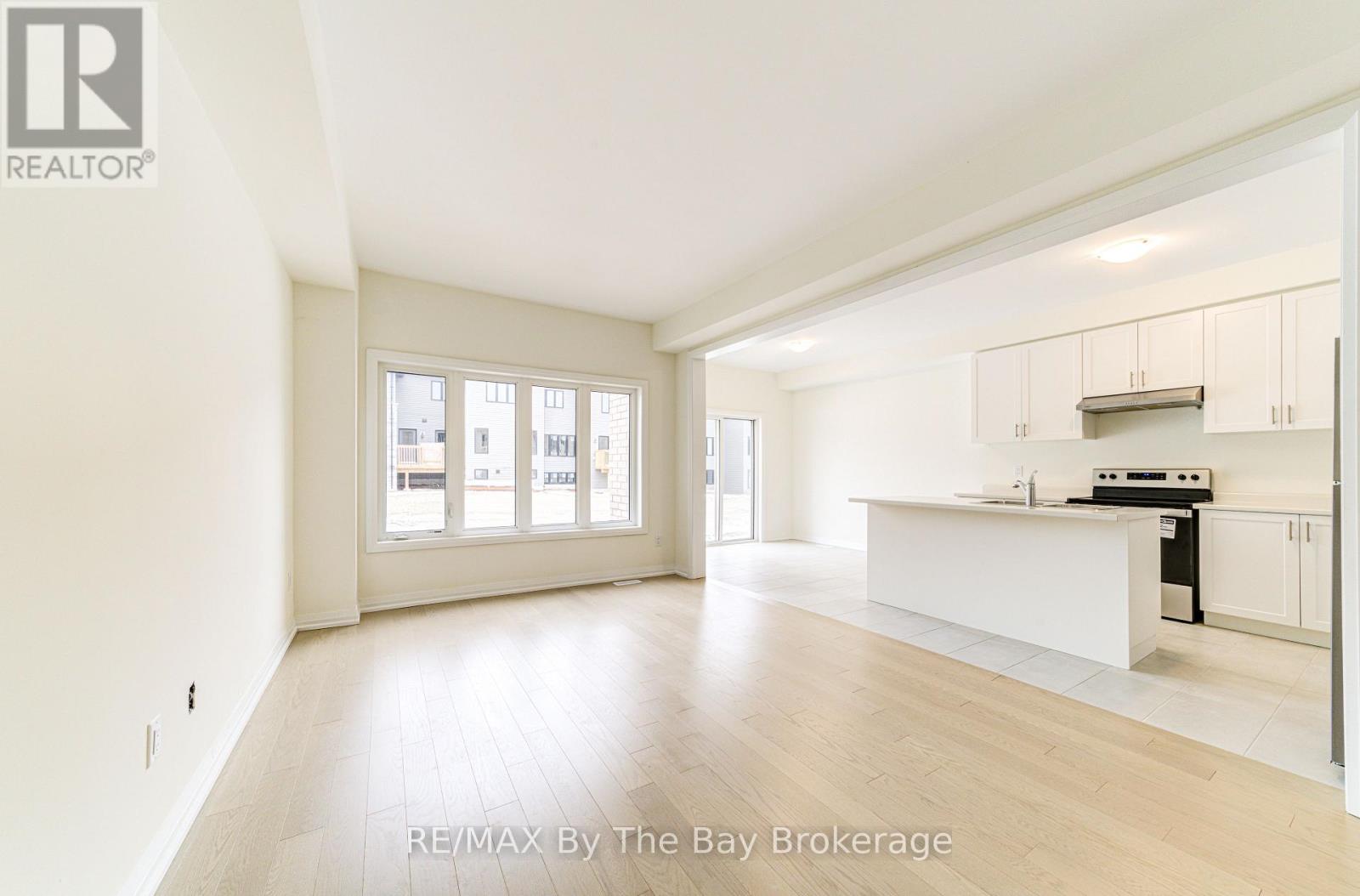 73 Federica Crescent, Wasaga Beach, Ontario  L9Z 0N5 - Photo 6 - S13472218