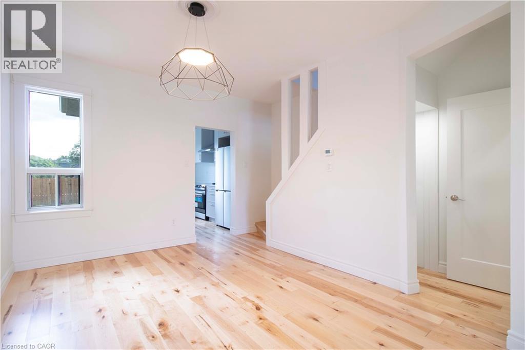 36 Fullerton Avenue, Hamilton, Ontario  L8L 6G8 - Photo 10 - 40841129