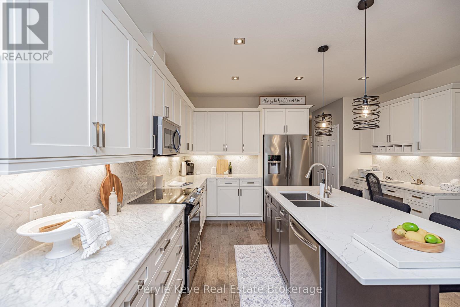 6 Serenity Place Crescent, Huntsville, Ontario  P1H 0C4 - Photo 13 - X13472772