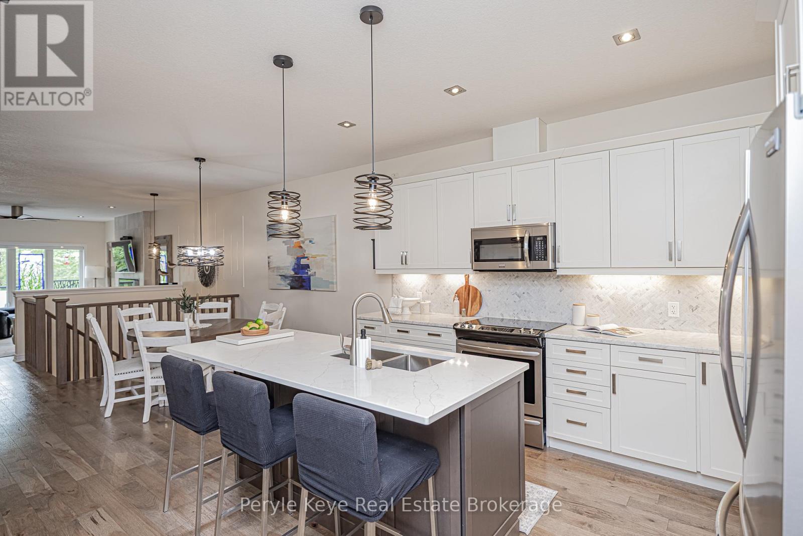 6 Serenity Place Crescent, Huntsville, Ontario  P1H 0C4 - Photo 14 - X13472772