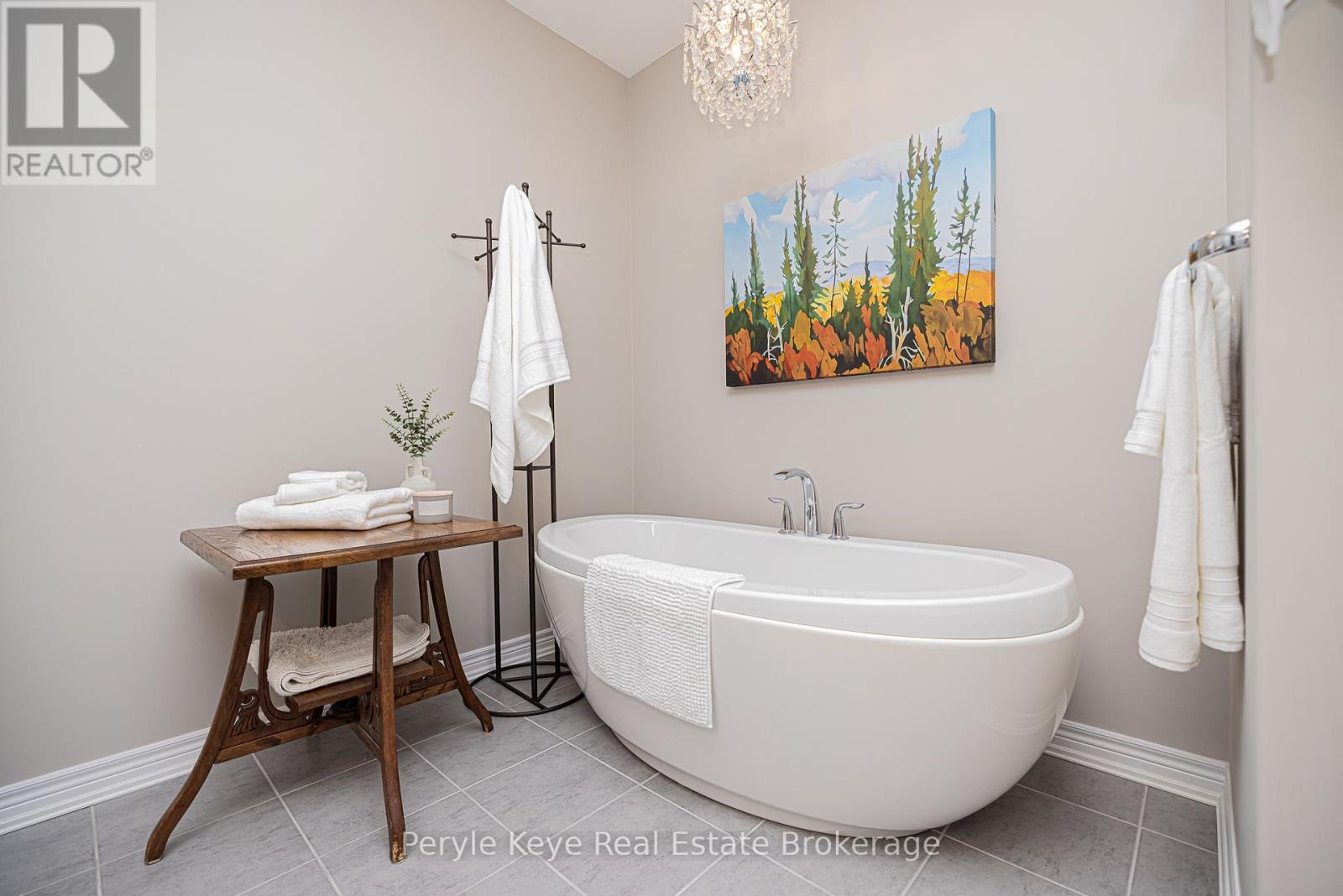 6 Serenity Place Crescent, Huntsville, Ontario  P1H 0C4 - Photo 30 - X13472772