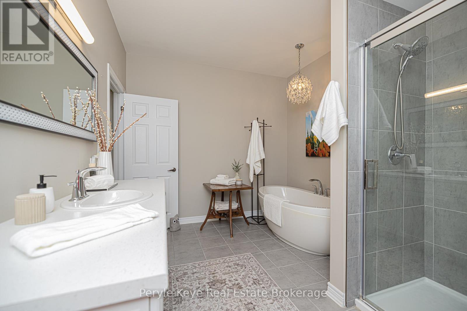 6 Serenity Place Crescent, Huntsville, Ontario  P1H 0C4 - Photo 31 - X13472772