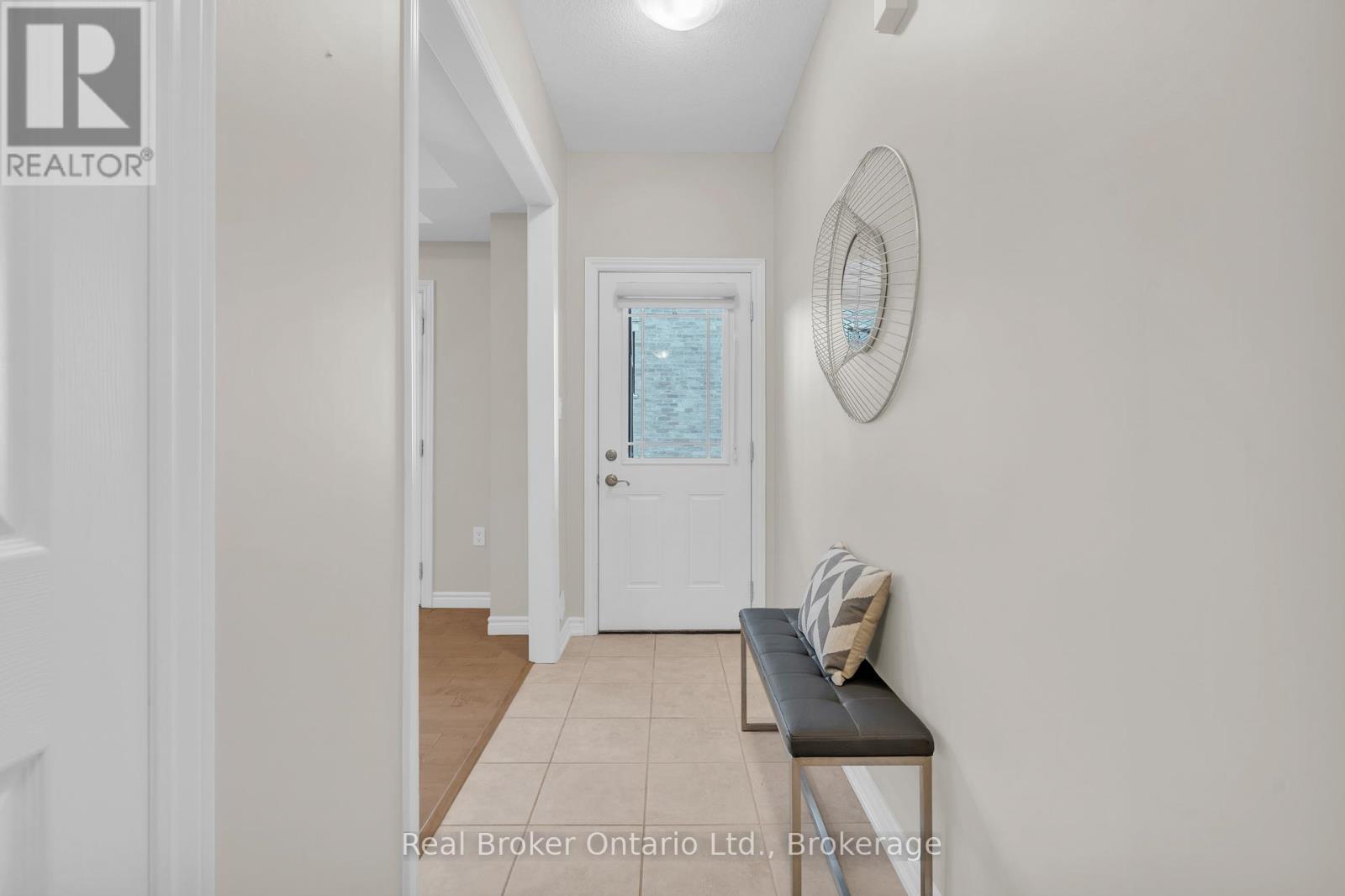 5 - 107 Westra Drive, Guelph, Ontario  N1K 0A5 - Photo 3 - X13472782