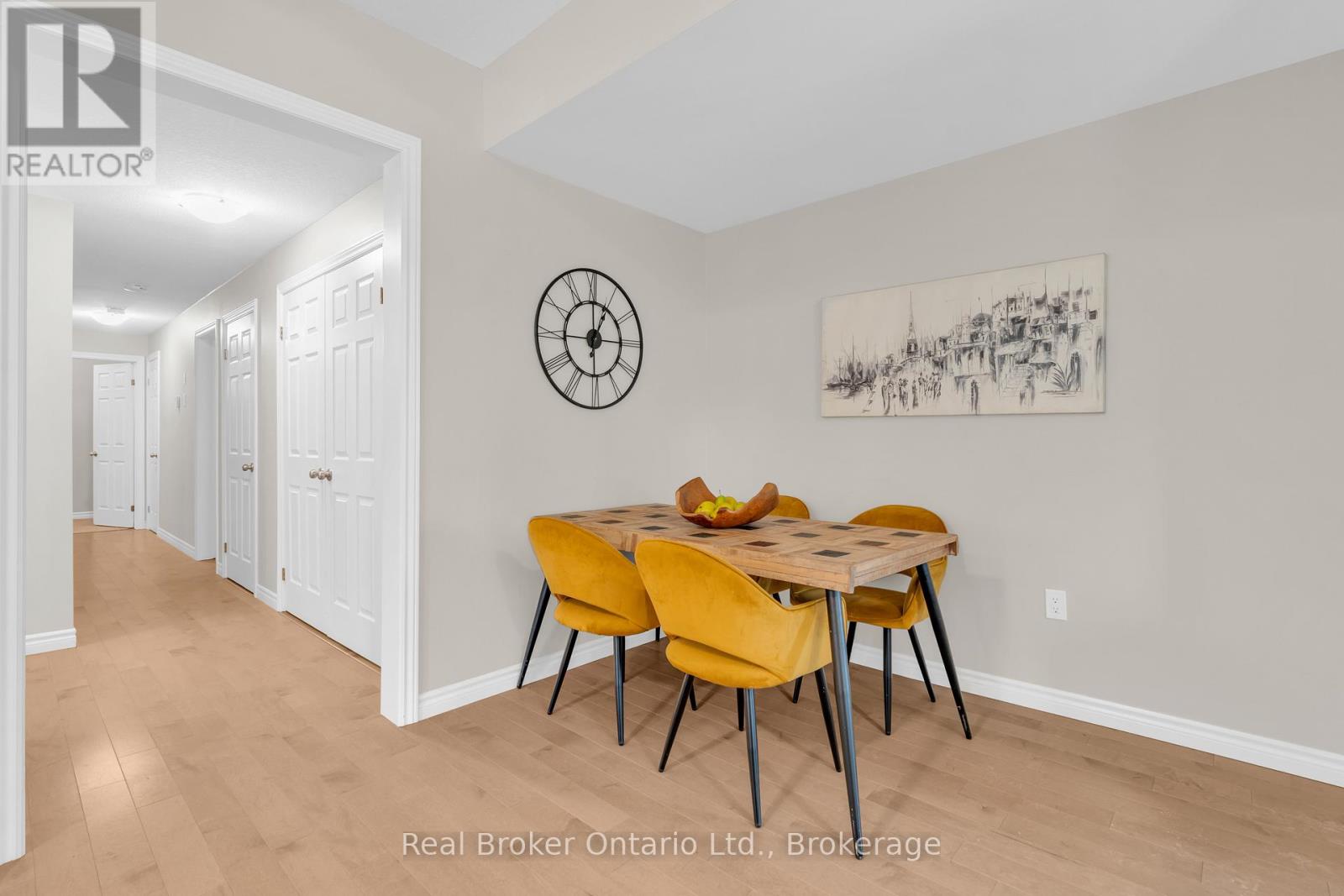 5 - 107 Westra Drive, Guelph, Ontario  N1K 0A5 - Photo 7 - X13472782