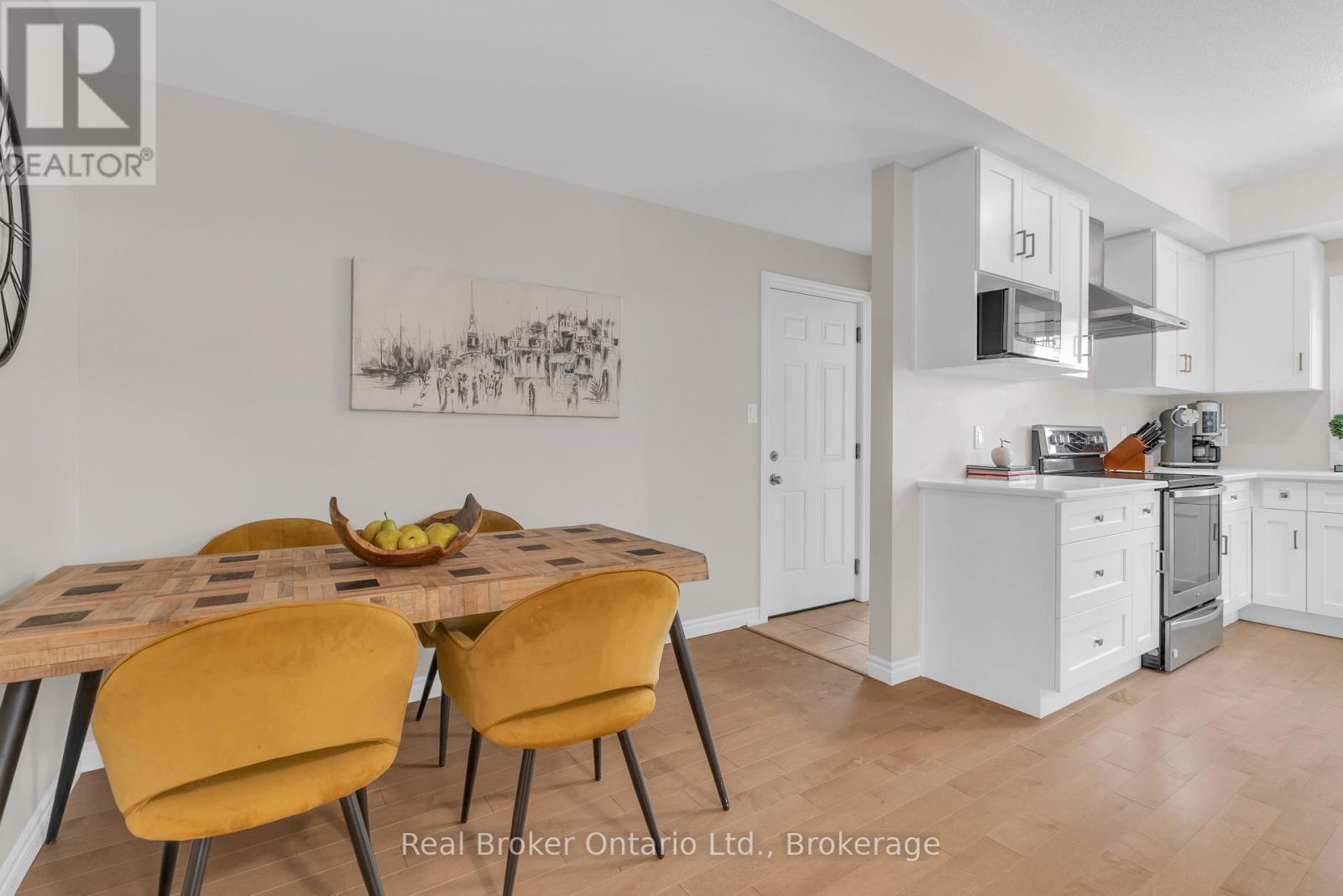 5 - 107 Westra Drive, Guelph, Ontario  N1K 0A5 - Photo 8 - X13472782