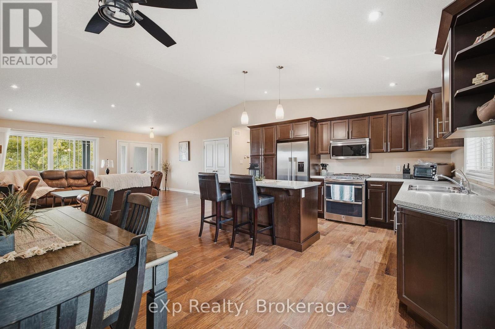 180 Ruby's Crescent, Wellington North, Ontario  N0G 2L2 - Photo 6 - X13472822
