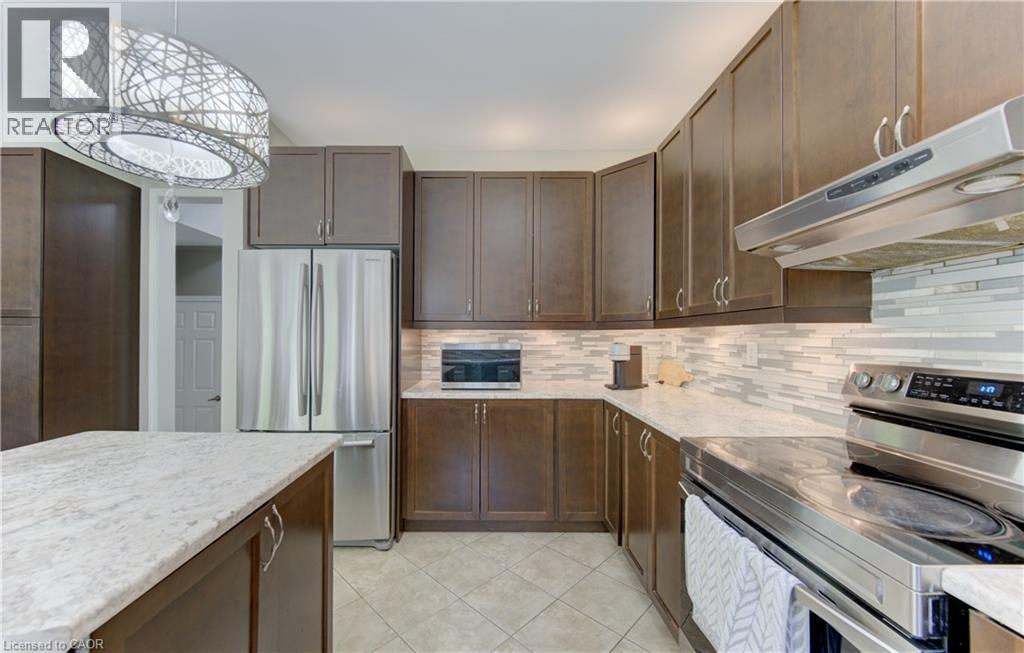 184 Fletcher Circle, Cambridge, Ontario  N3C 0B5 - Photo 13 - 40841691