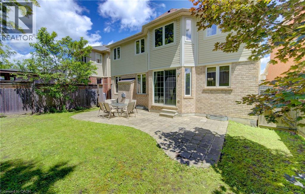 184 Fletcher Circle, Cambridge, Ontario  N3C 0B5 - Photo 4 - 40841691