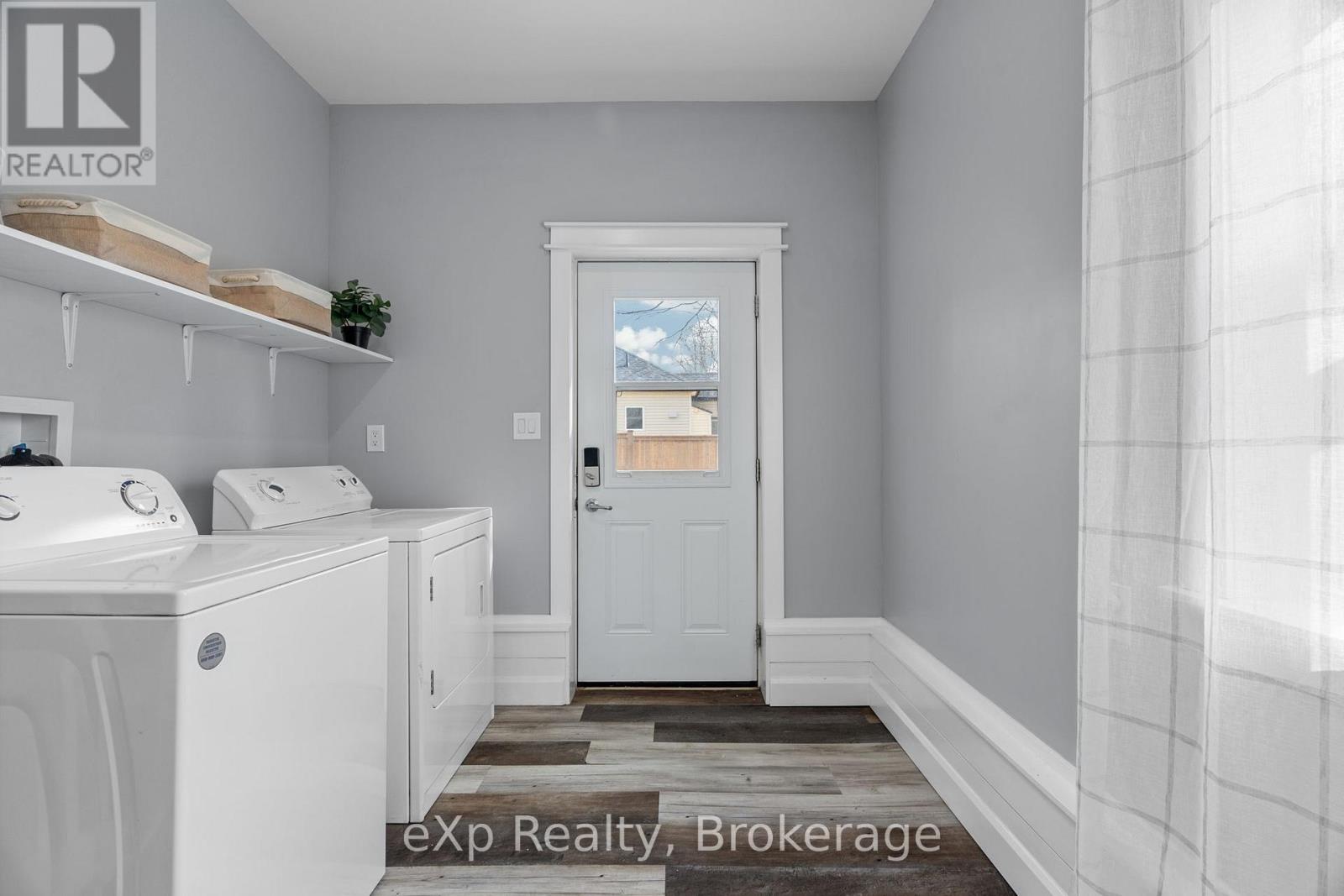 236 Sydenham Street, Strathroy-Caradoc, Ontario  N7G 1V3 - Photo 32 - X13472856
