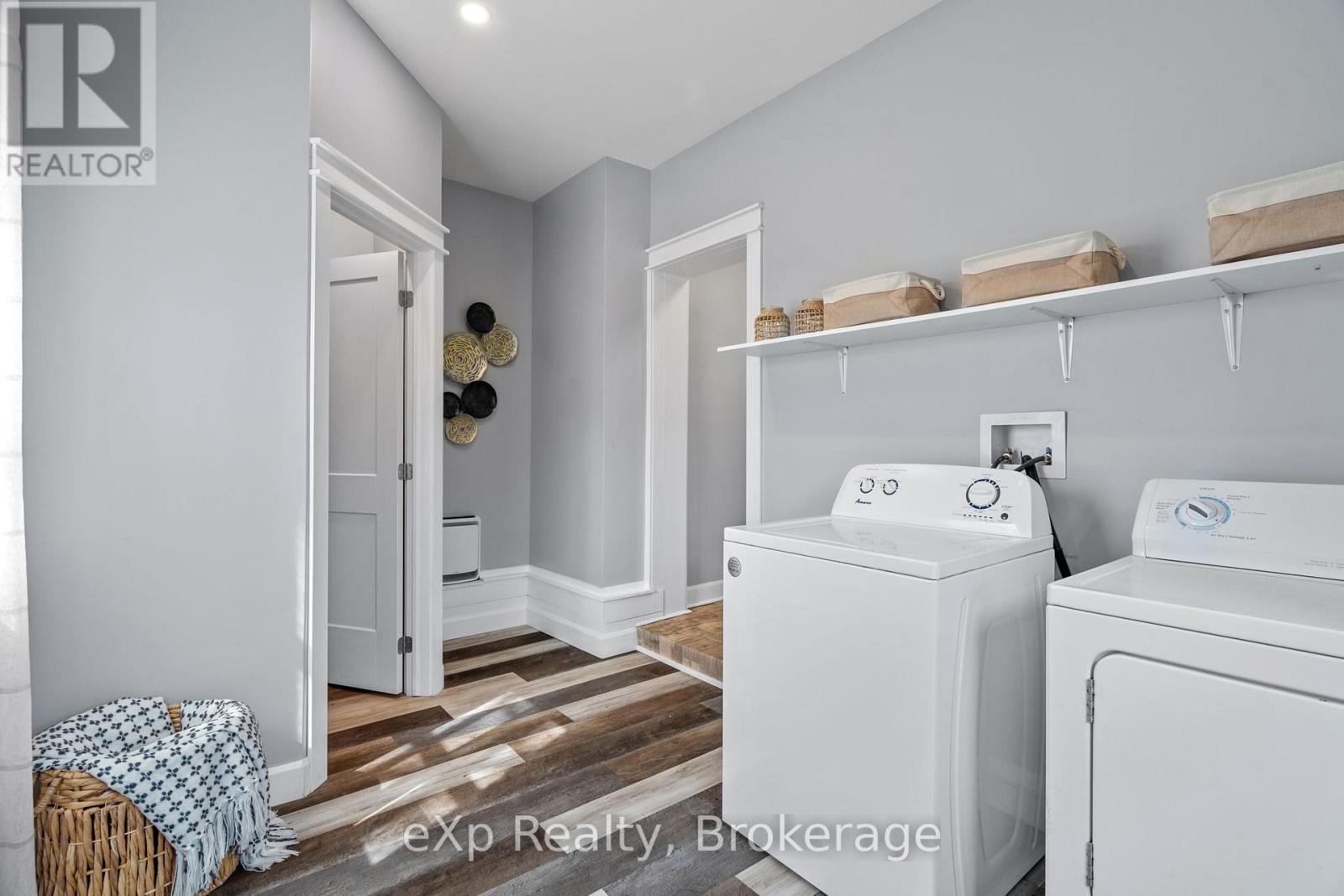 236 Sydenham Street, Strathroy-Caradoc, Ontario  N7G 1V3 - Photo 33 - X13472856
