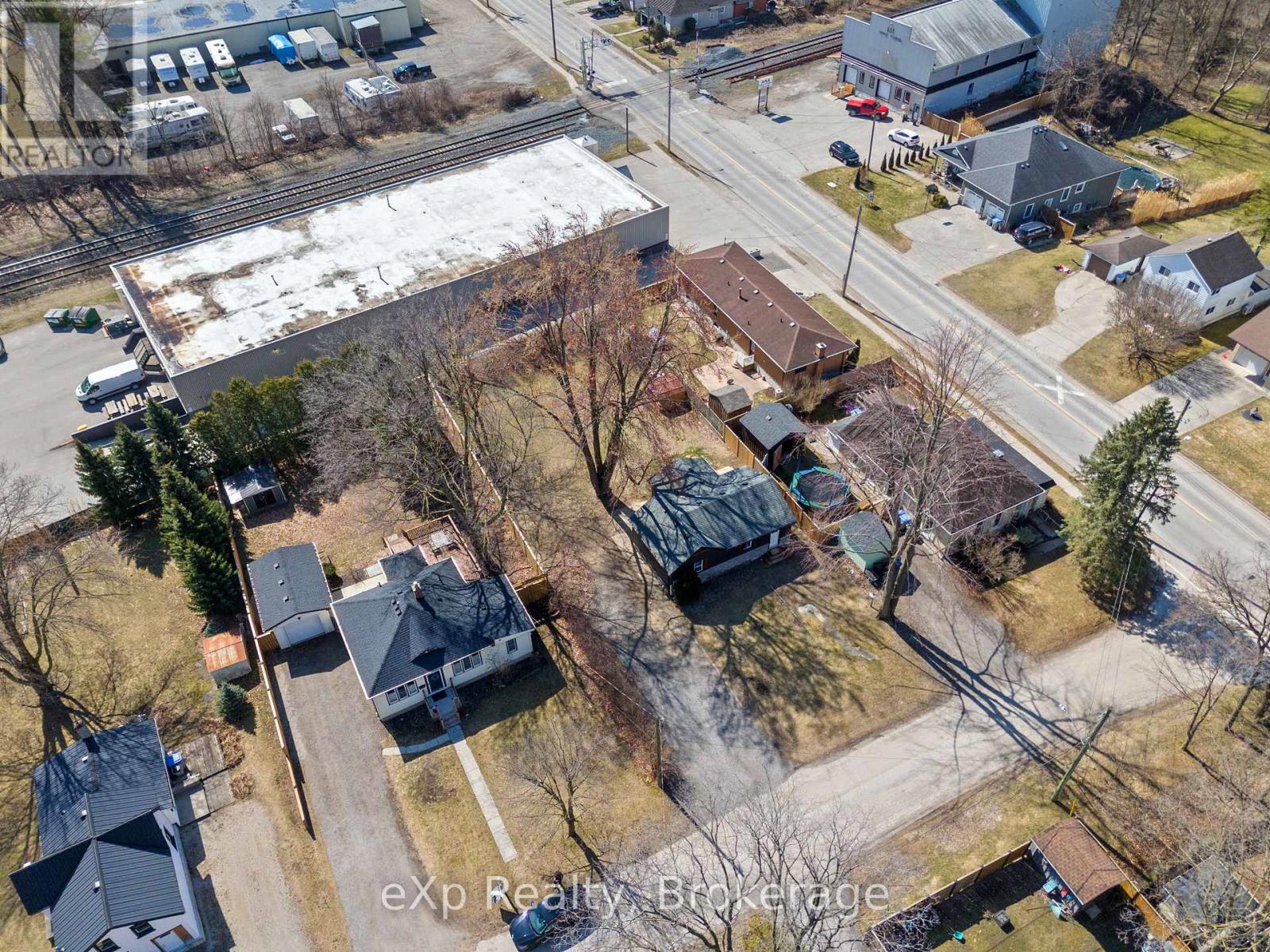 236 Sydenham Street, Strathroy-Caradoc, Ontario  N7G 1V3 - Photo 46 - X13472856