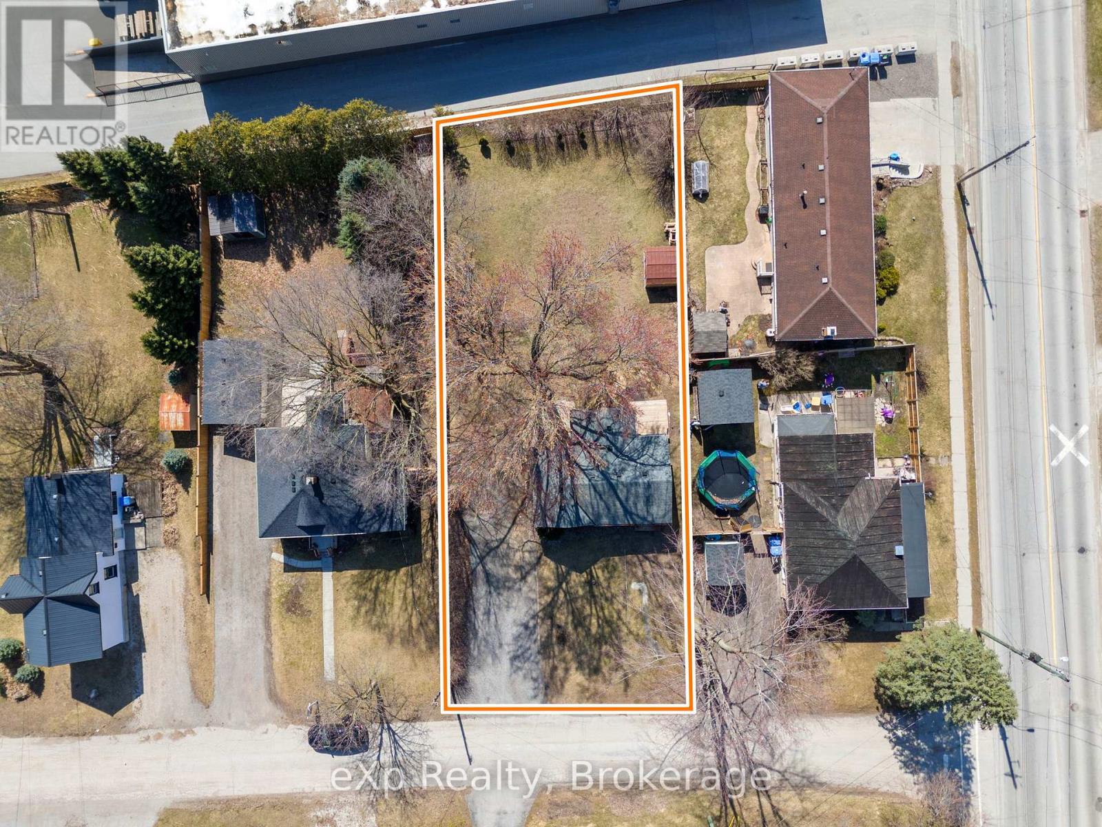 236 Sydenham Street, Strathroy-Caradoc, Ontario  N7G 1V3 - Photo 47 - X13472856