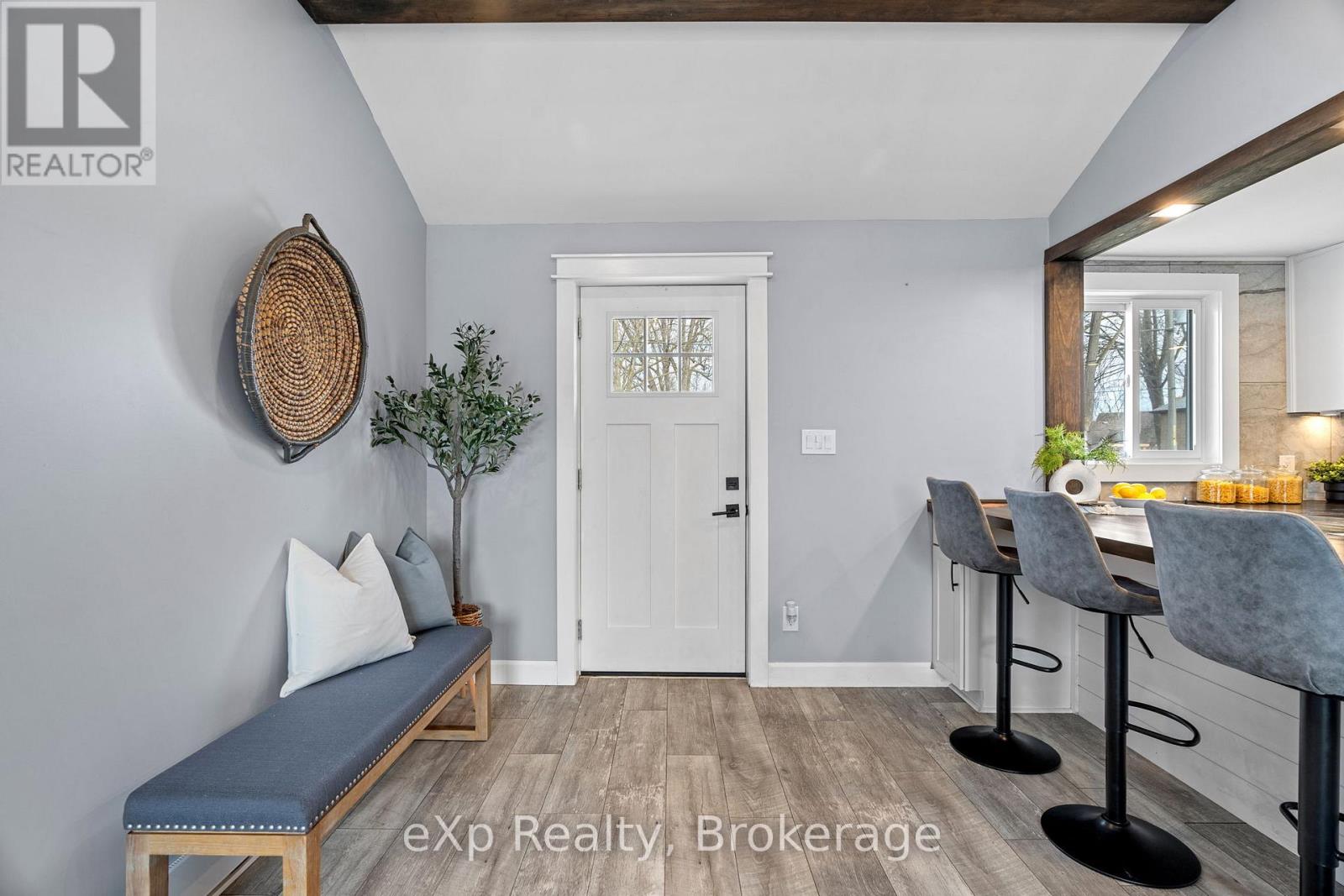 236 Sydenham Street, Strathroy-Caradoc, Ontario  N7G 1V3 - Photo 7 - X13472856