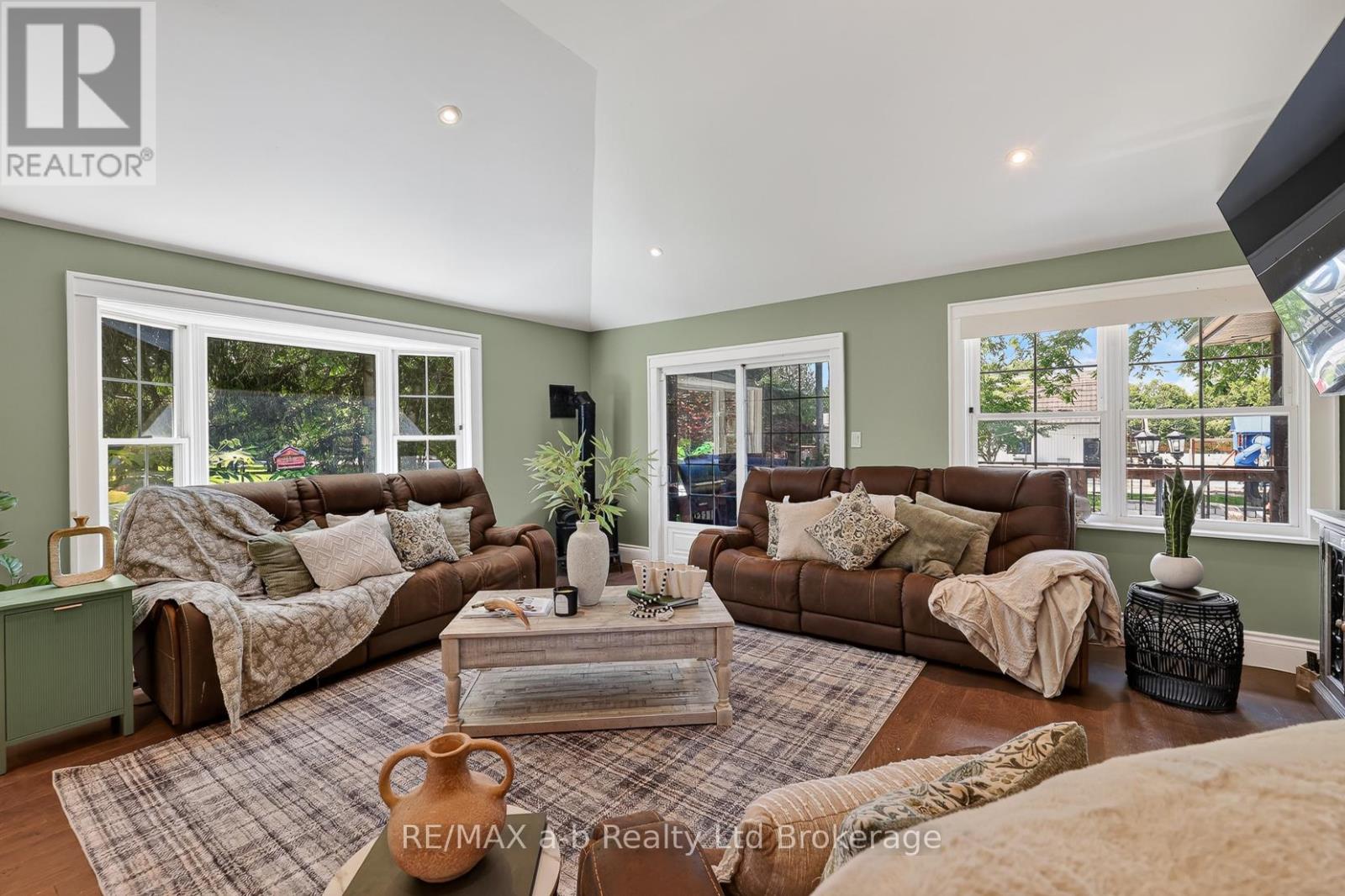 148 Dover Street, Norwich, Ontario  N0J 1R0 - Photo 22 - X13473040