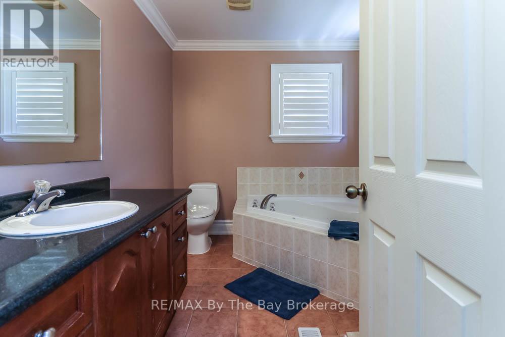 121 Royal Beech Drive, Wasaga Beach, Ontario  L9Z 2N2 - Photo 20 - S13473000