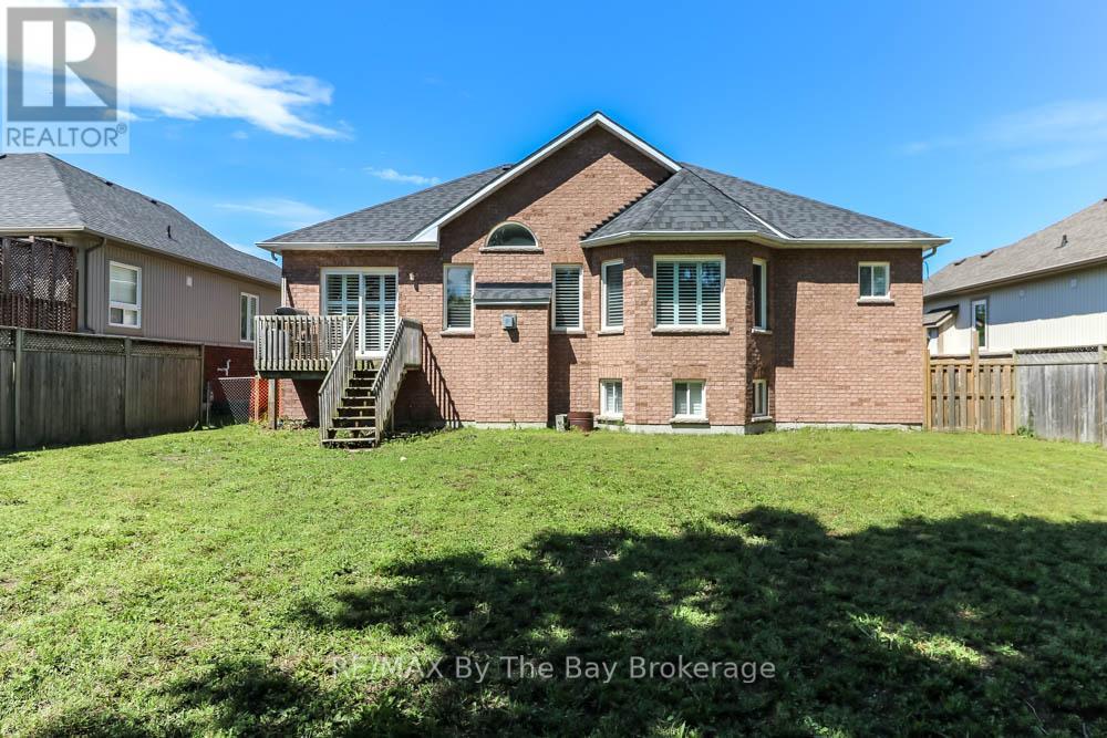 121 Royal Beech Drive, Wasaga Beach, Ontario  L9Z 2N2 - Photo 25 - S13473000