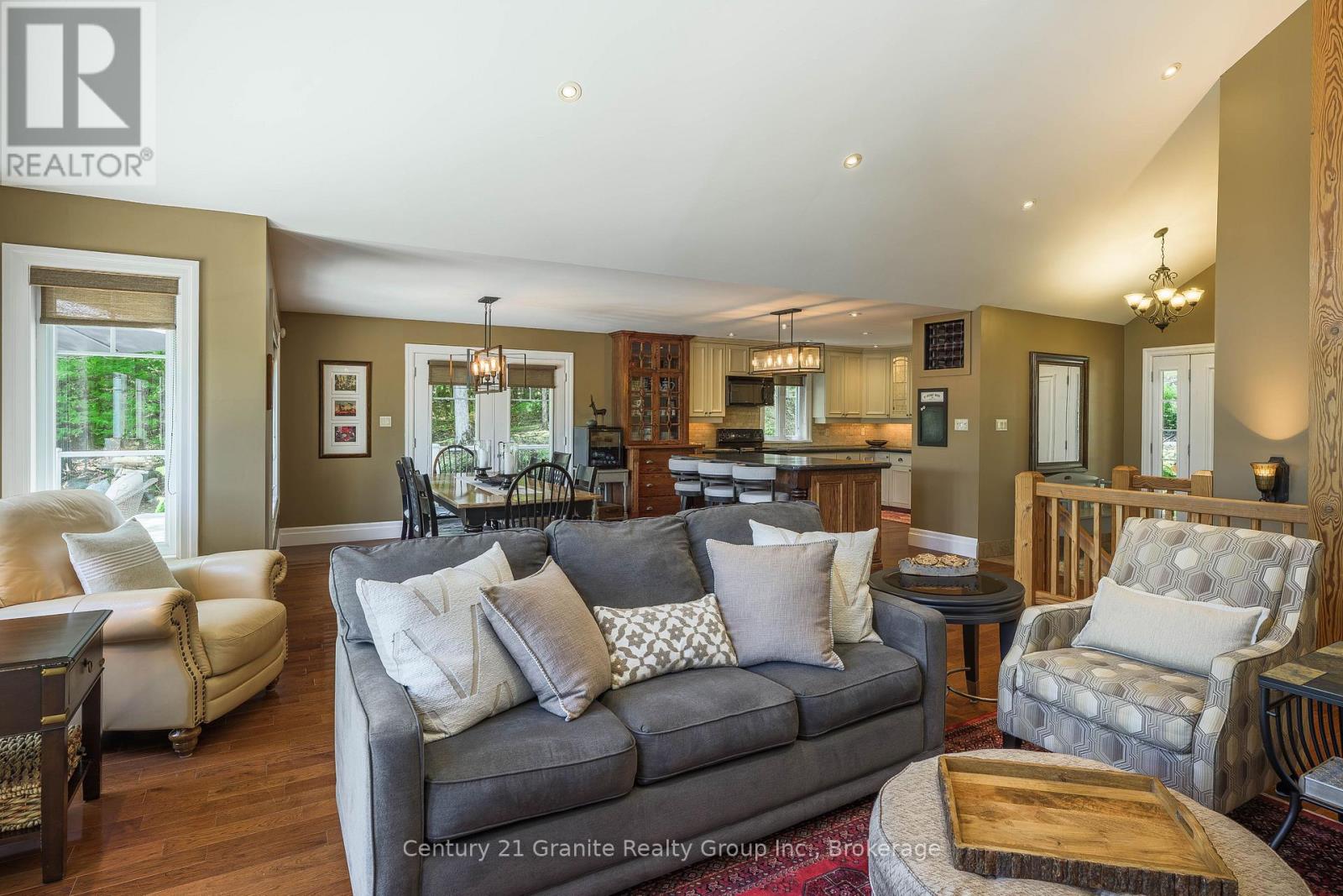 1070 Shipley Drive, Minden Hills, Ontario  K0M 1S0 - Photo 12 - X13473018