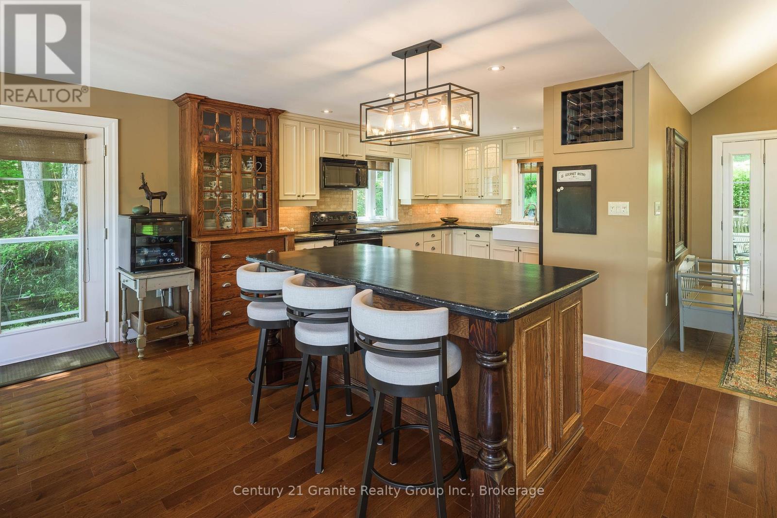 1070 Shipley Drive, Minden Hills, Ontario  K0M 1S0 - Photo 19 - X13473018