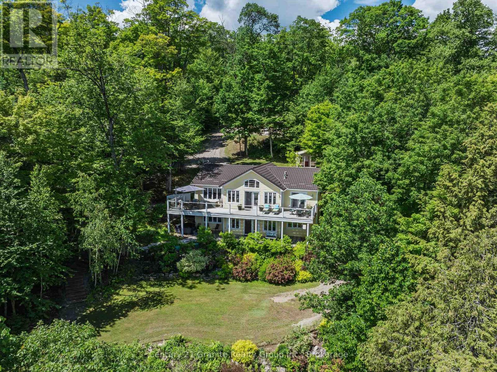 1070 Shipley Drive, Minden Hills, Ontario  K0M 1S0 - Photo 2 - X13473018