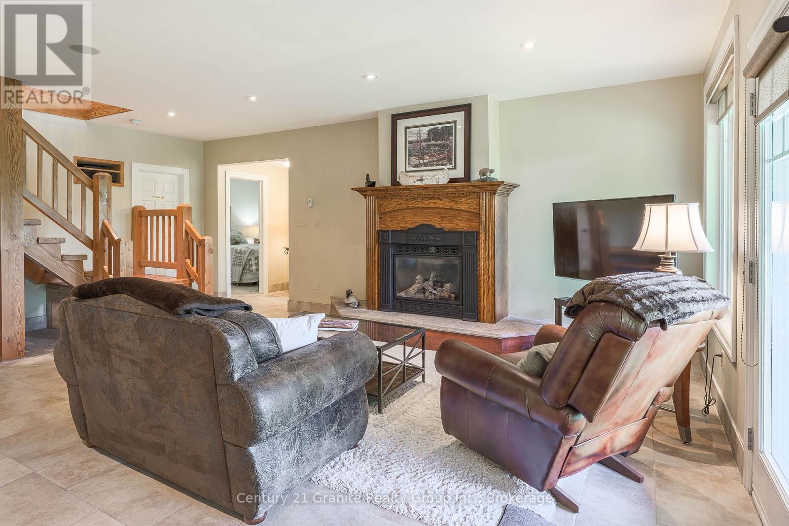 1070 Shipley Drive, Minden Hills, Ontario  K0M 1S0 - Photo 36 - X13473018