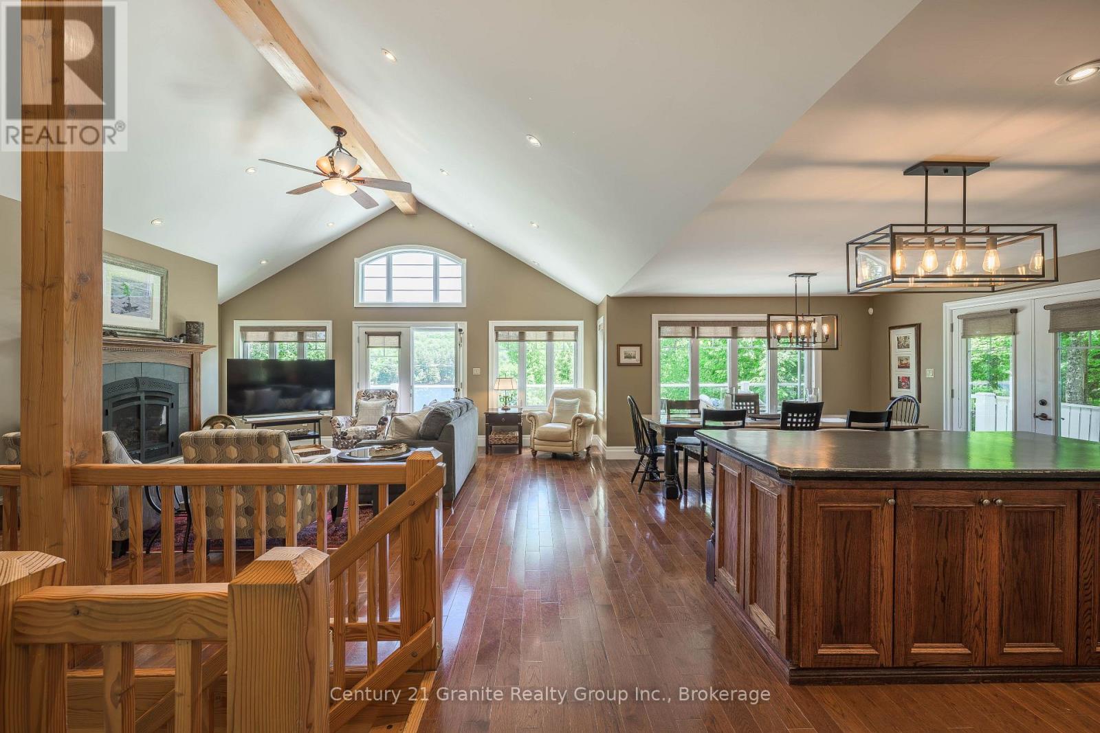 1070 Shipley Drive, Minden Hills, Ontario  K0M 1S0 - Photo 5 - X13473018