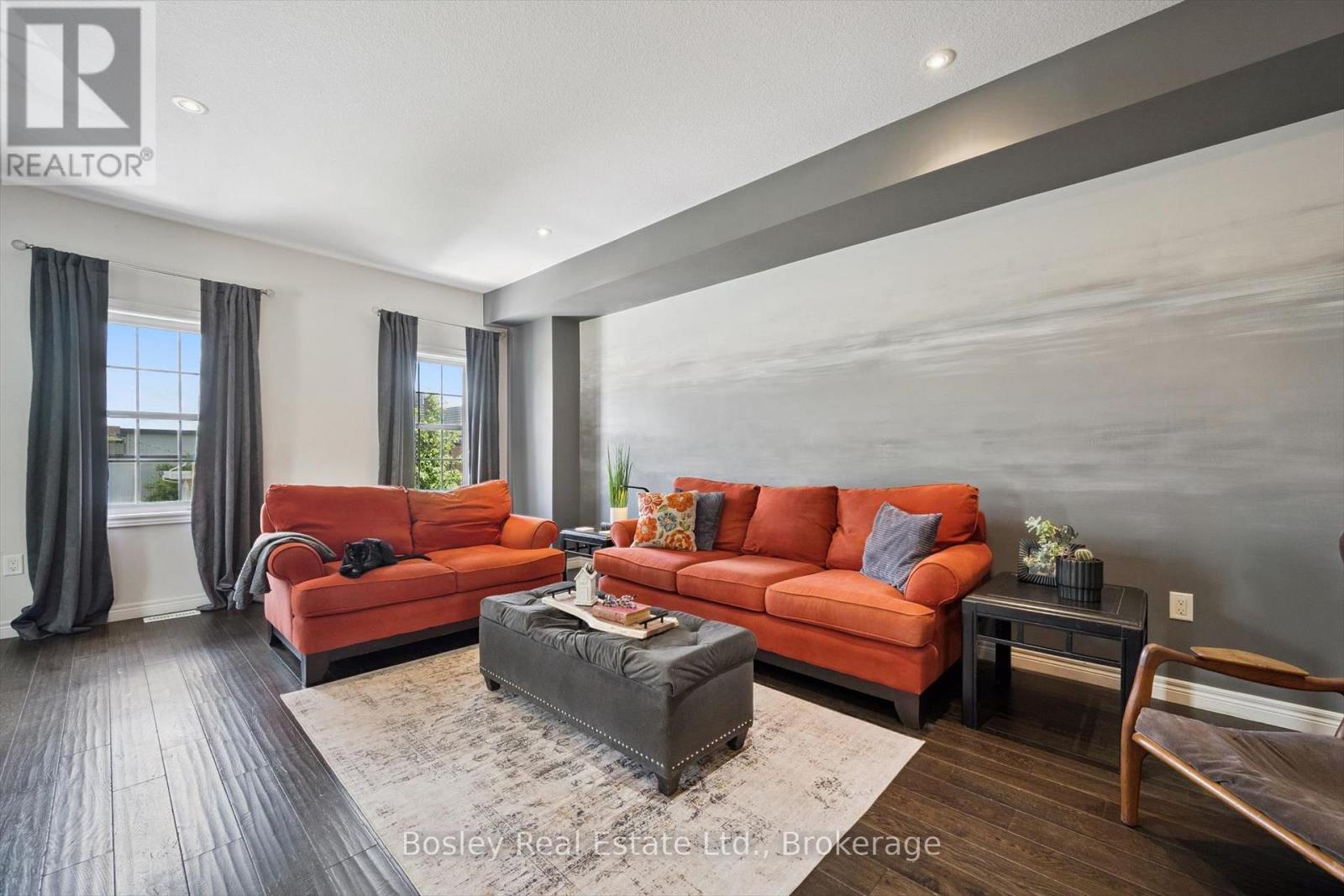 360 Louisa Street, Kitchener, Ontario  N2H 0B2 - Photo 8 - X13473044