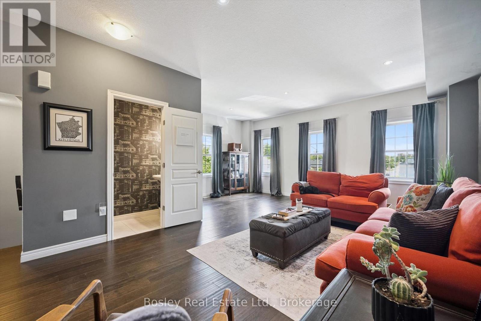 360 Louisa Street, Kitchener, Ontario  N2H 0B2 - Photo 9 - X13473044