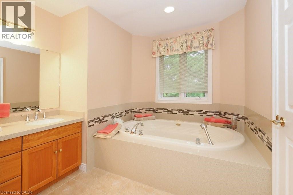 137 Foxboro Drive, Baden, Ontario  N3A 3N2 - Photo 18 - 40839185