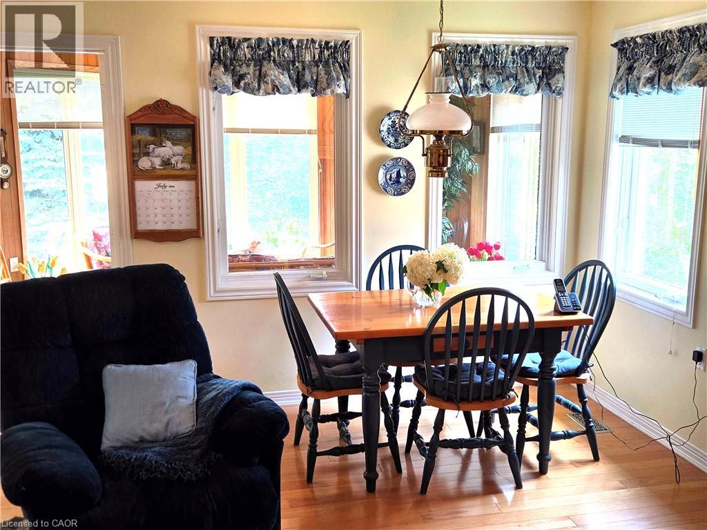 137 Foxboro Drive, Baden, Ontario  N3A 3N2 - Photo 9 - 40839185