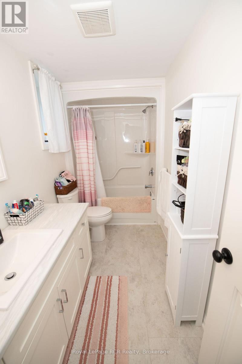 209 Church Street N, Wellington North, Ontario  N0G 2L4 - Photo 36 - X13473388