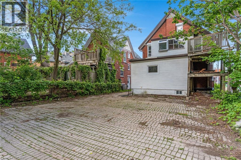 91 Charles Street E, Kitchener, Ontario  N2G 2P5 - Photo 30 - 40839090
