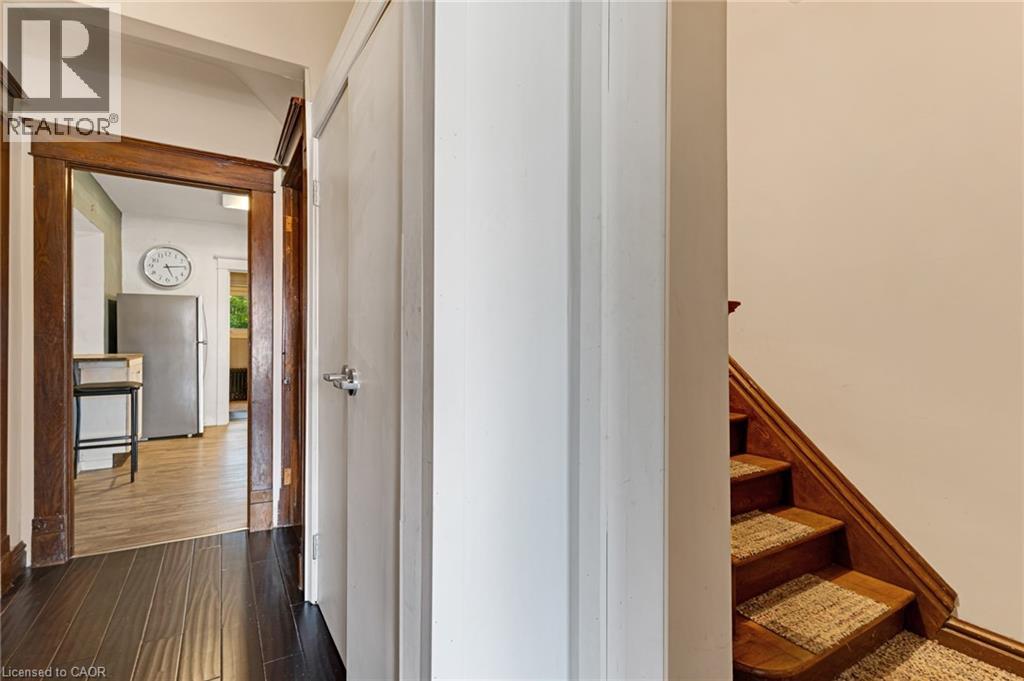 91 Charles Street E, Kitchener, Ontario  N2G 2P5 - Photo 5 - 40839090