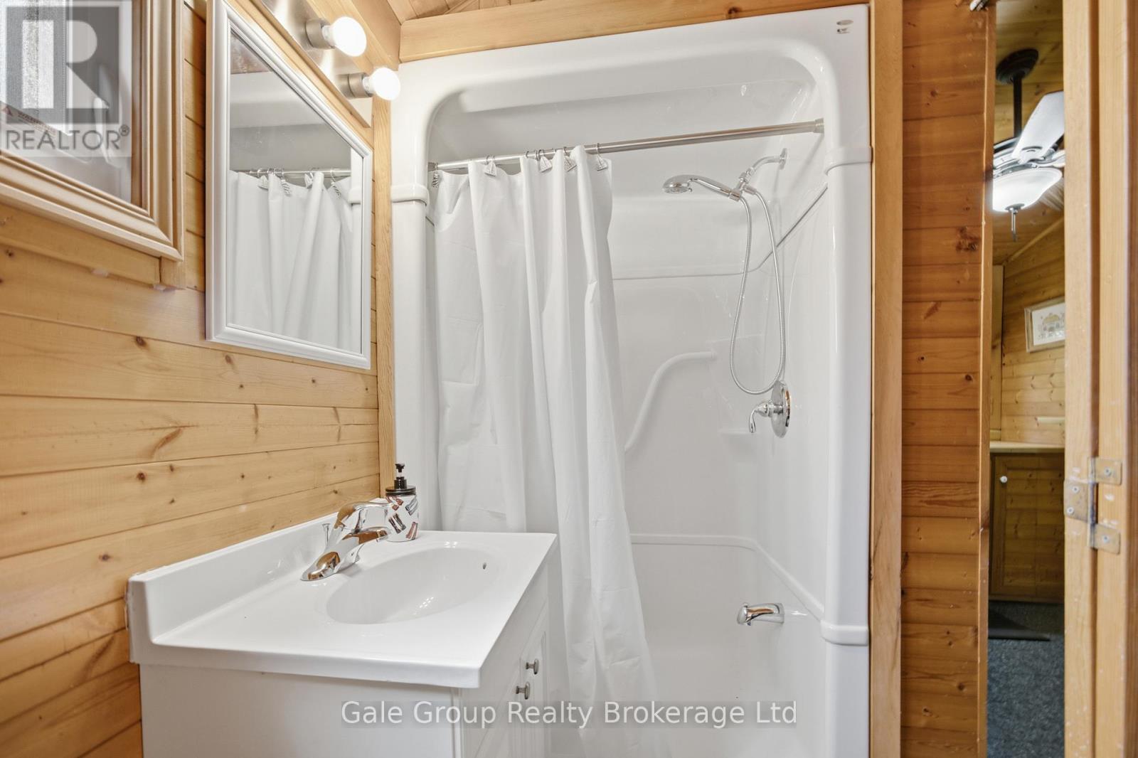 26 Woodward Avenue, Lambton Shores, Ontario  N0M 1T0 - Photo 21 - X13473726