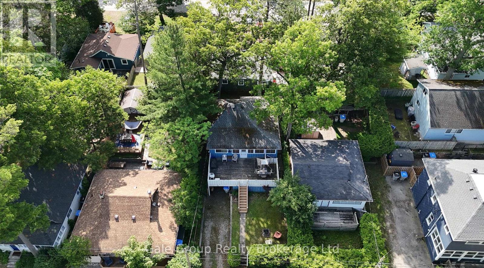26 Woodward Avenue, Lambton Shores, Ontario  N0M 1T0 - Photo 4 - X13473726
