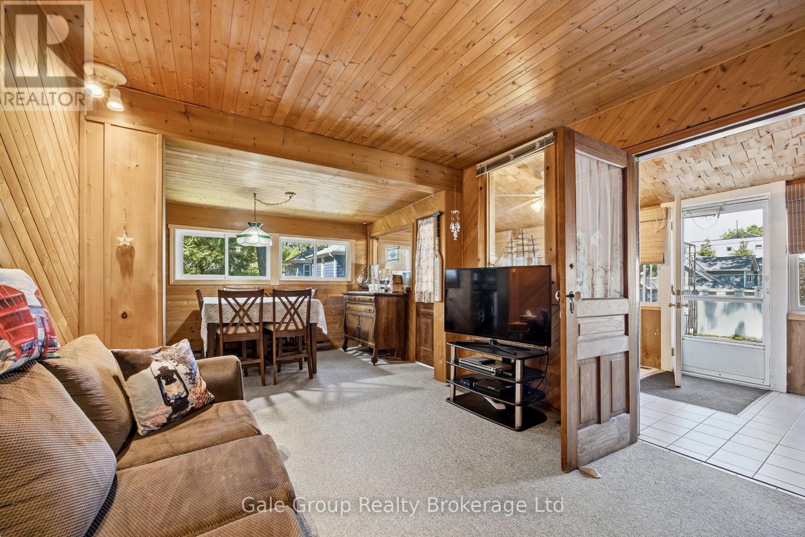 26 Woodward Avenue, Lambton Shores, Ontario  N0M 1T0 - Photo 9 - X13473726
