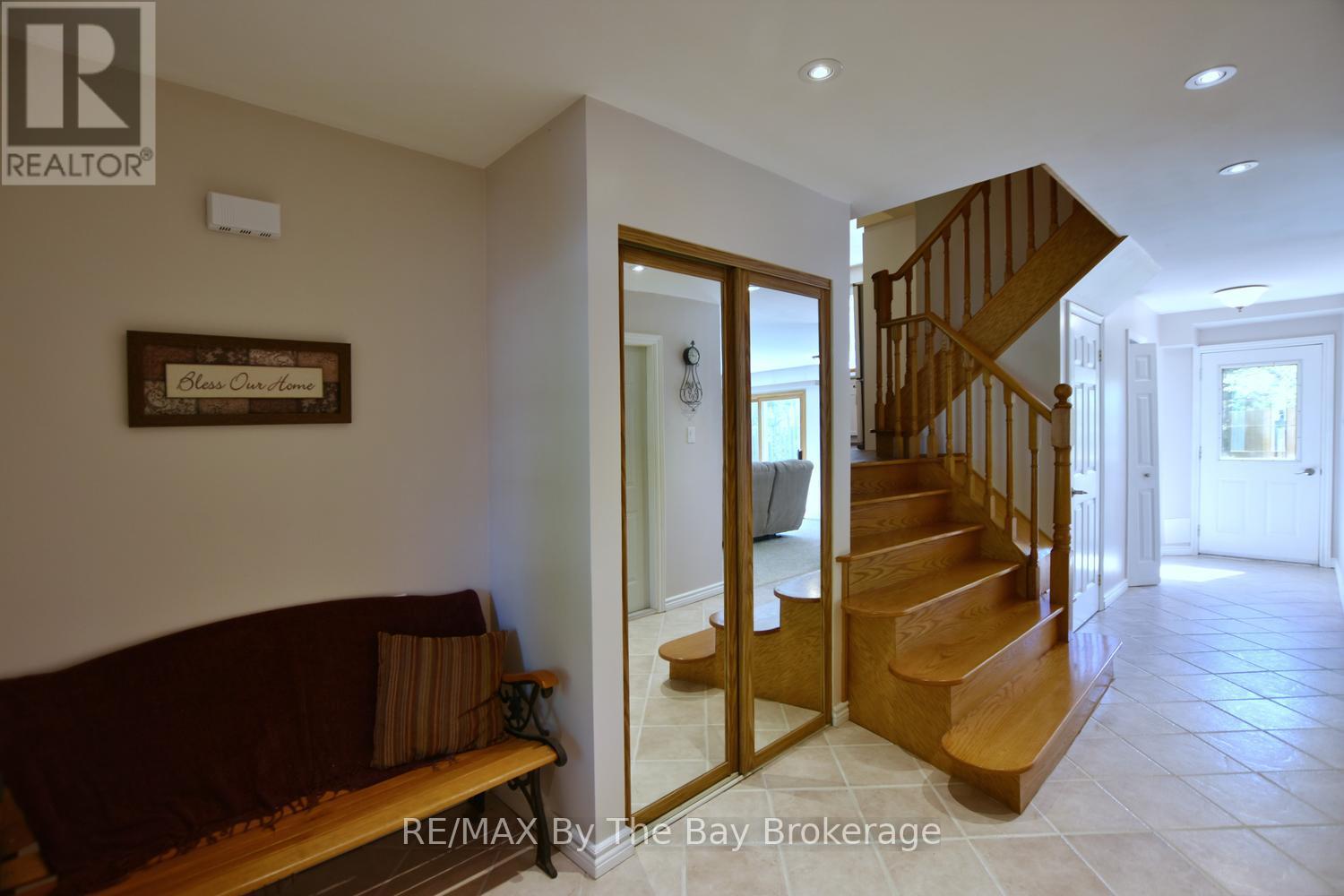 69 Frederick Drive, Wasaga Beach, Ontario  L9Z 1P9 - Photo 12 - S13473974