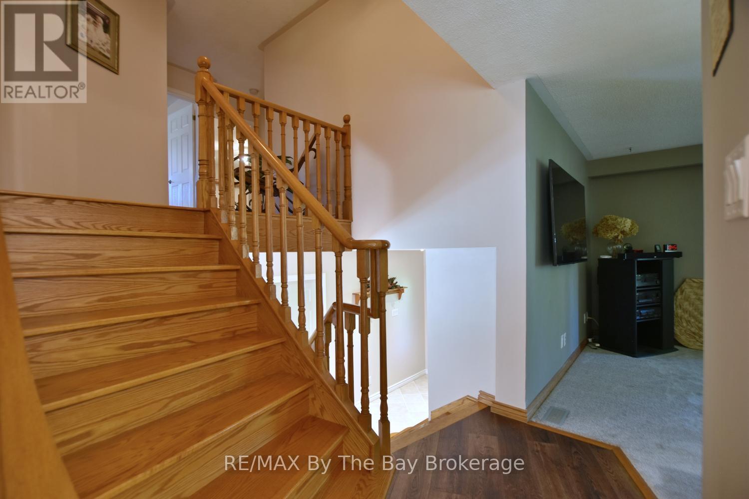 69 Frederick Drive, Wasaga Beach, Ontario  L9Z 1P9 - Photo 21 - S13473974