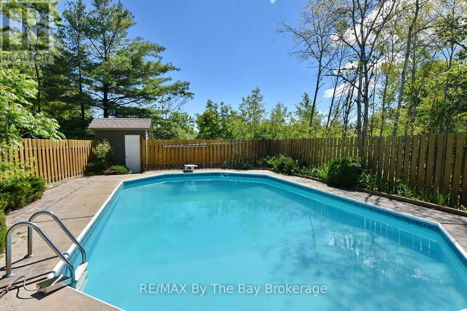 69 Frederick Drive, Wasaga Beach, Ontario  L9Z 1P9 - Photo 45 - S13473974