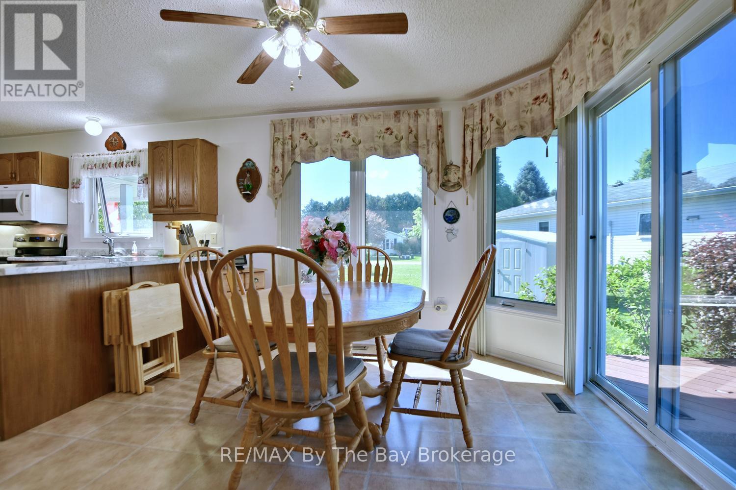 12 Indiana Avenue, Wasaga Beach, Ontario  L9Z 3A8 - Photo 14 - S13473986