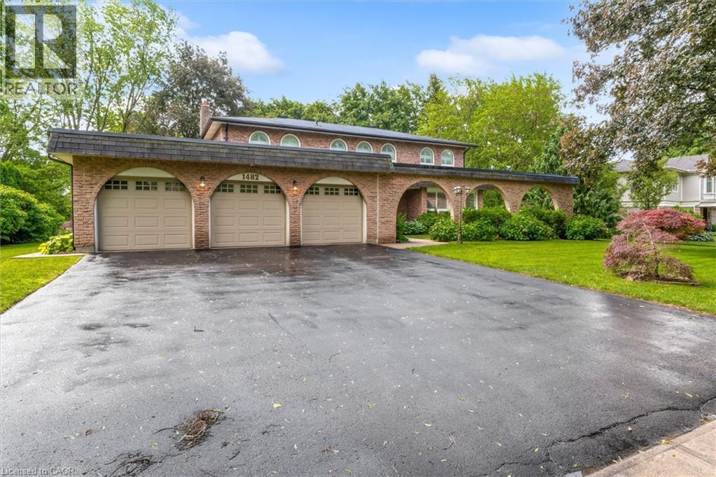 1482 Caulder Drive, Oakville, Ontario  L6J 5S9 - Photo 2 - 40837894