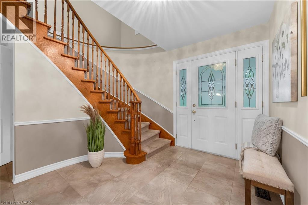 1482 Caulder Drive, Oakville, Ontario  L6J 5S9 - Photo 5 - 40837894