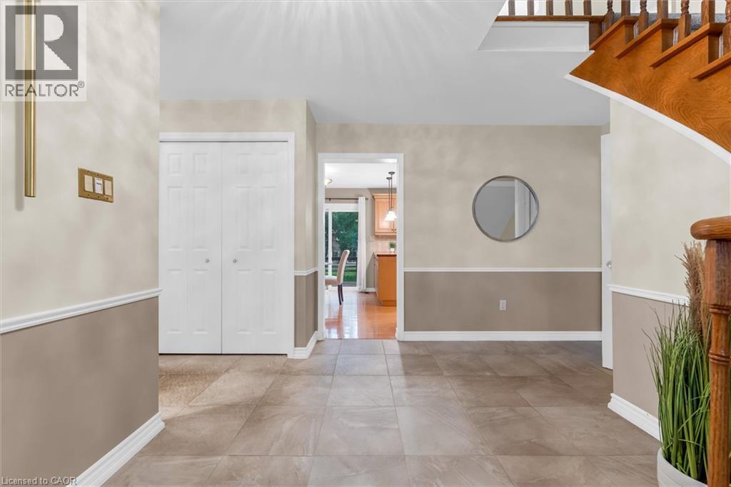 1482 Caulder Drive, Oakville, Ontario  L6J 5S9 - Photo 6 - 40837894