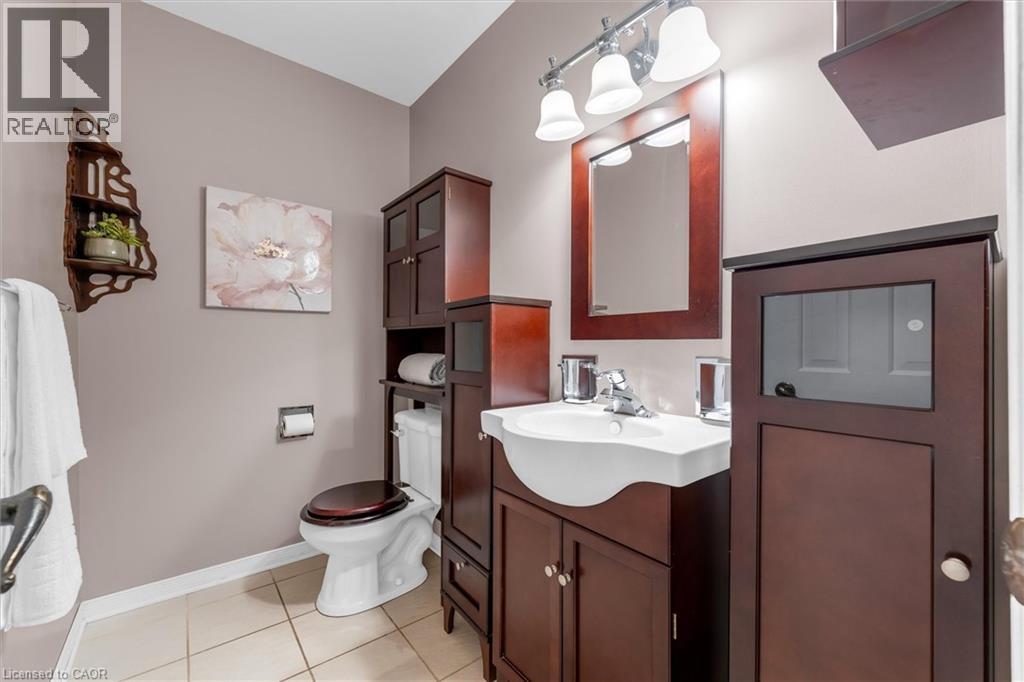 1482 Caulder Drive, Oakville, Ontario  L6J 5S9 - Photo 7 - 40837894